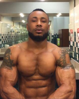 Morachi needs your opinion on his muscle display